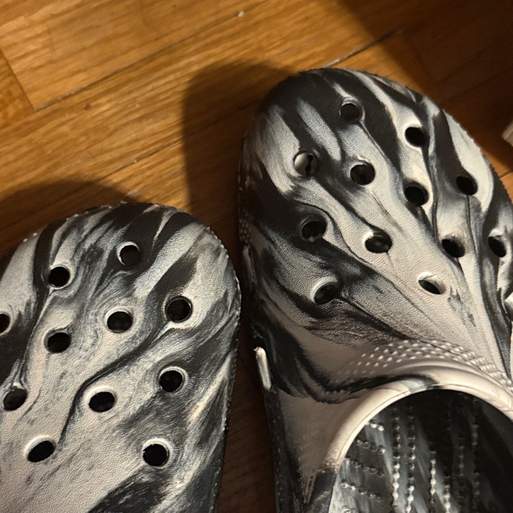 CROCS - Picture 5 of 6